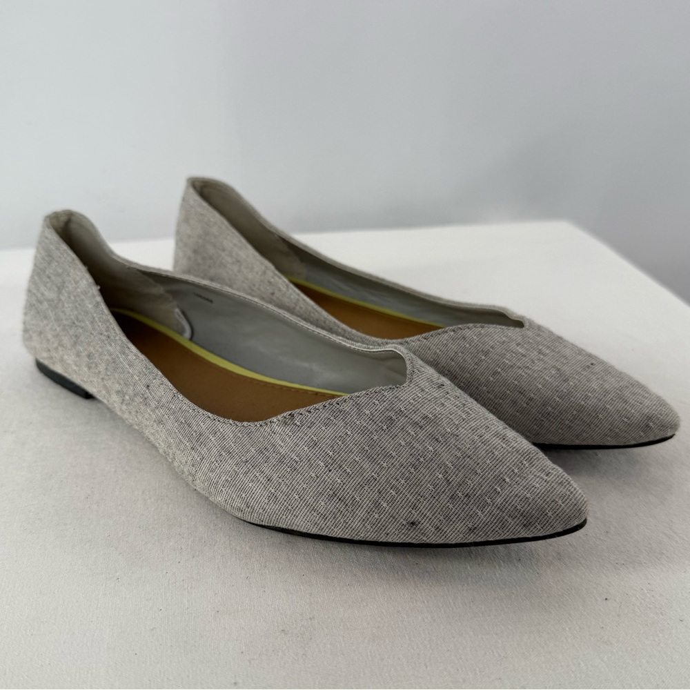 Gap Point Toe Slip On Canvas Flats in‎ Gray Size 9